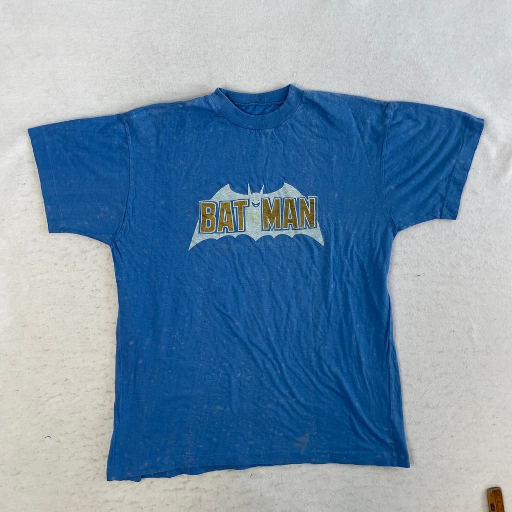 Batman T-Shirt‎ Mens Large Blue Vintage Single Stitch DC Comics Distressed